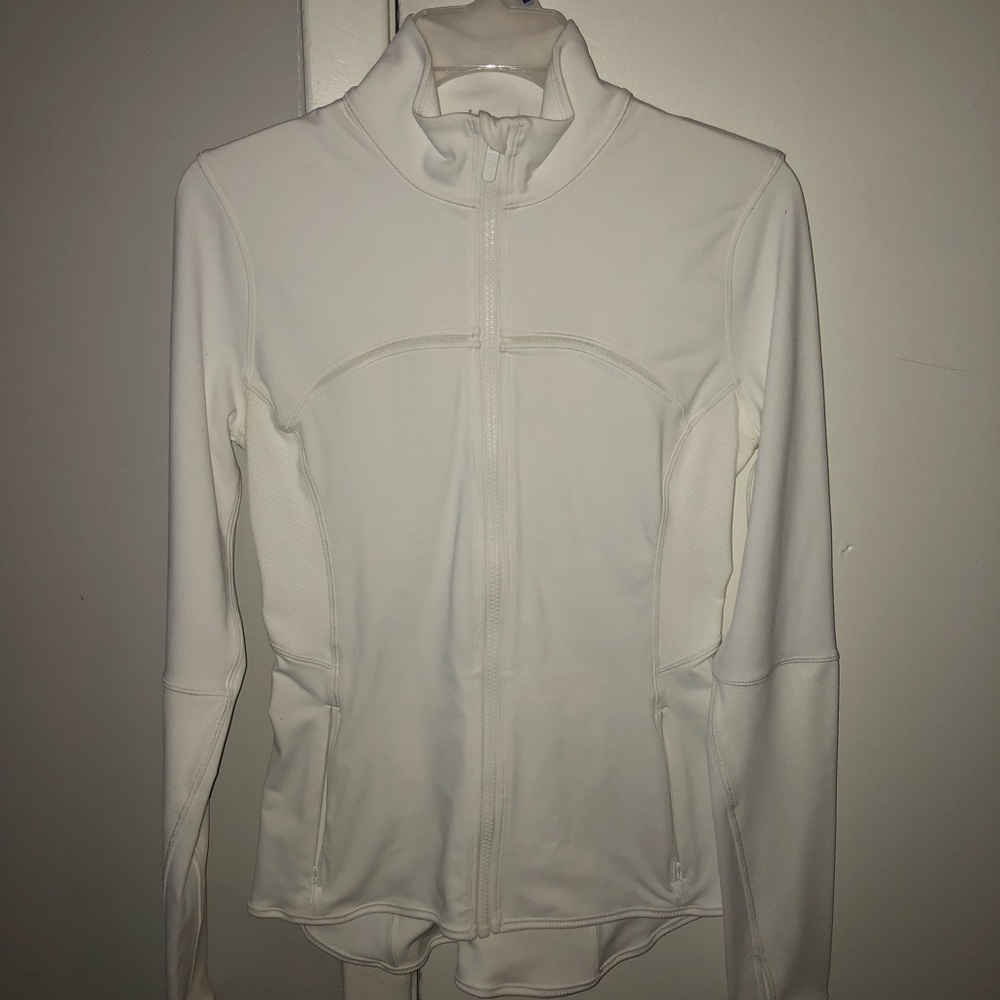 white lulu lemon jacket